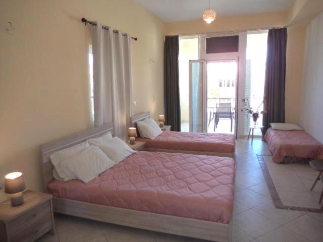 Katerina Apartments Near The Sea Agios Sostis  Εξωτερικό φωτογραφία